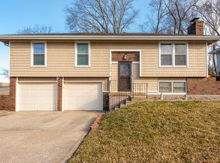 7524 NW 79th St, Kansas City, MO 64152