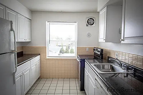 3007 Portsmouth Ave #4 — Photo 2