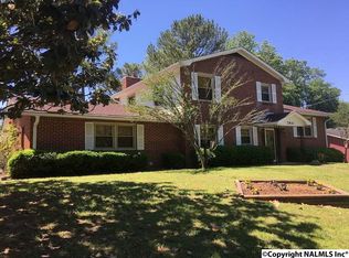 2901 Brett Rd NW, Huntsville, AL 35810