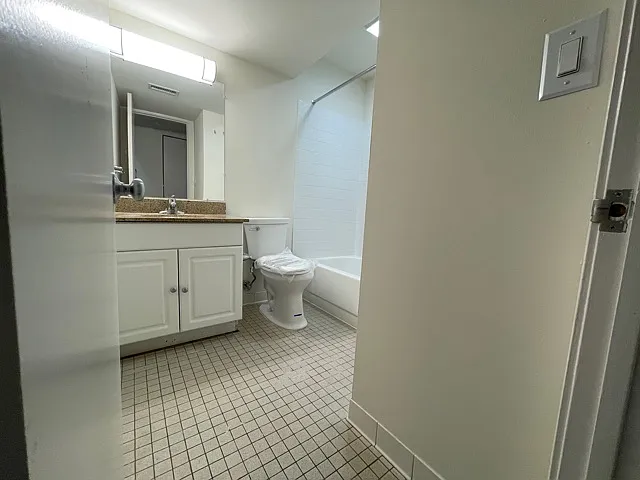 Canal House — Photo 28