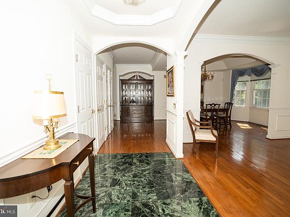 2nd image of 1819 Rollins Ct