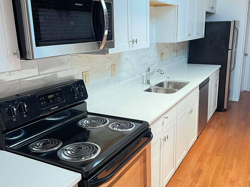 1st image of 19 N 17th St Unit 2