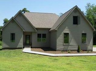 115 Foundry Ave, Fayette City, PA 15438