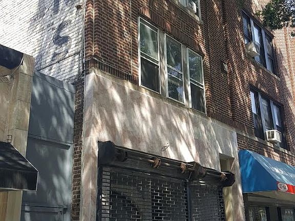 3rd image of 2566 Steinway St