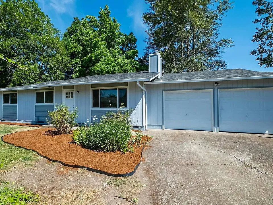 455 SE Park Ave