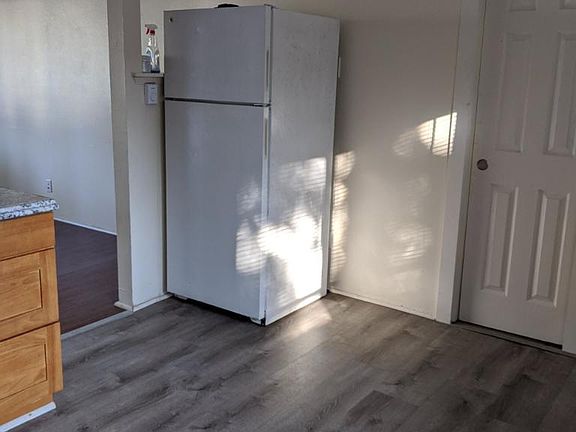 5th image of 602 160th St S