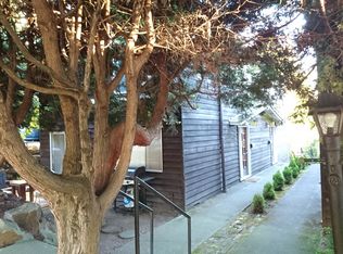 200 Florentia St, Seattle, WA 98109