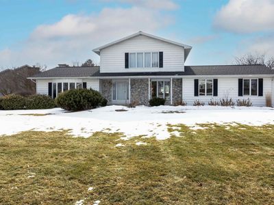 3040 N Glenway Dr, Bay City, MI, 48706