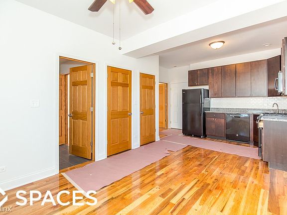 3rd image of 1708 W Sunnyside Ave APT 4