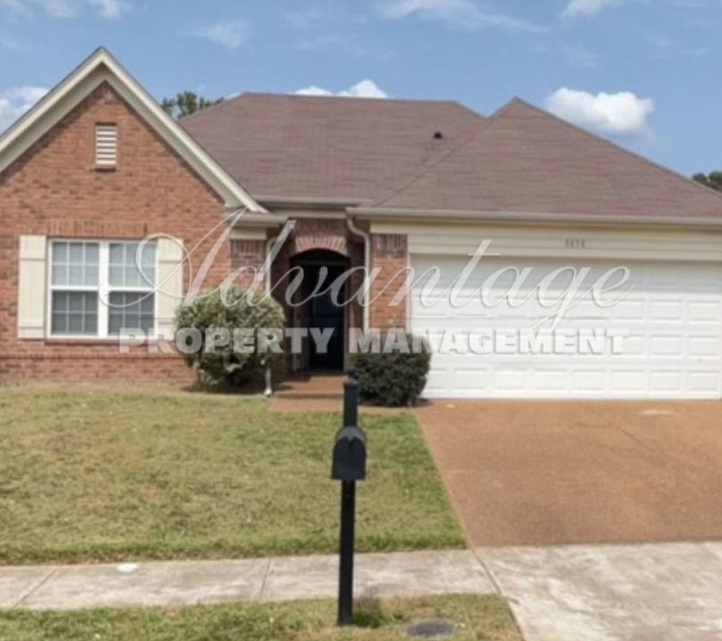 1st image of 8858 N Cortona Cir