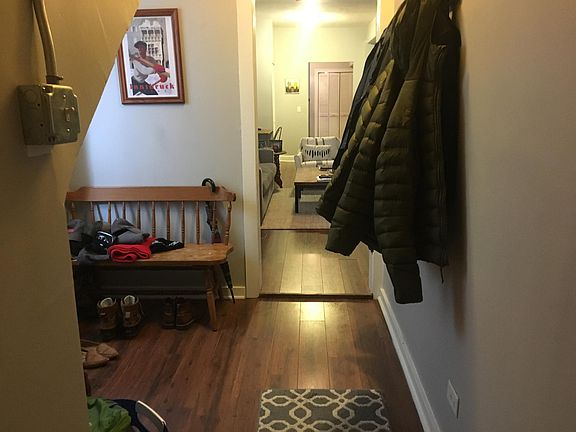 2nd image of 848 N Wood St #1