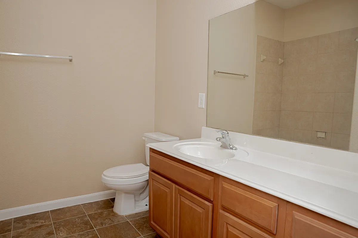 Building Photo - 29735 Legends Green Dr