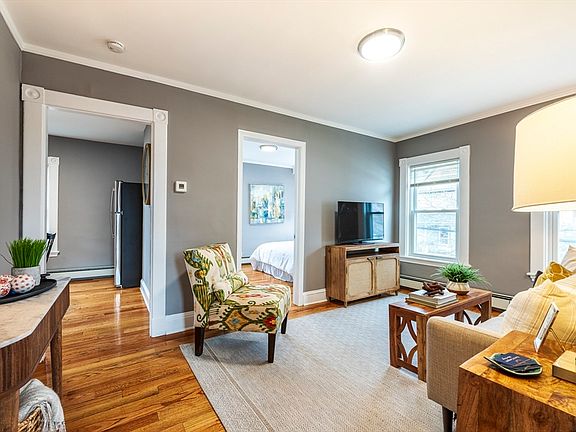 5th image of 34-34 W Highland Ave #36