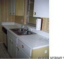 5th image of 813 E 9th Ave