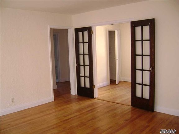 3rd image of 4608 245th St