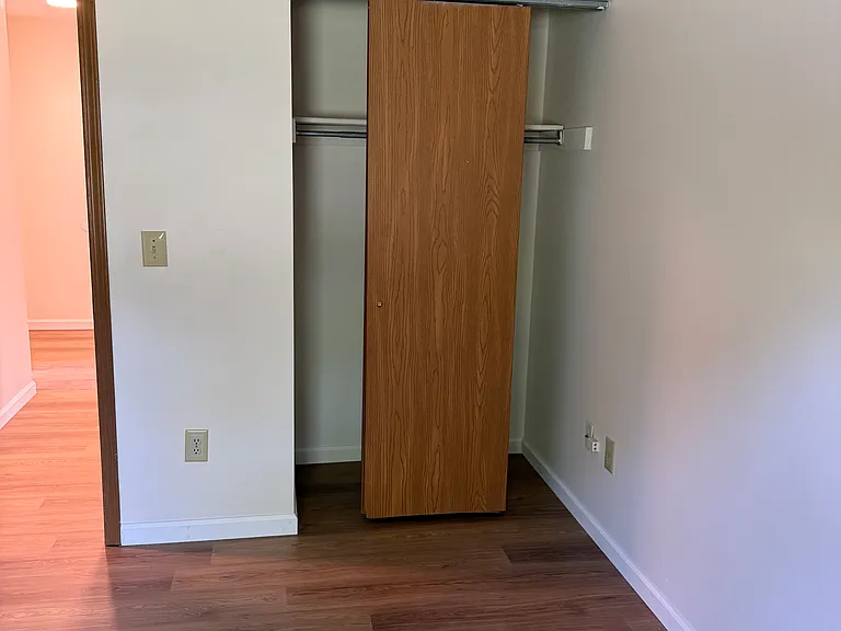 240 Locust View Way — Photo 10