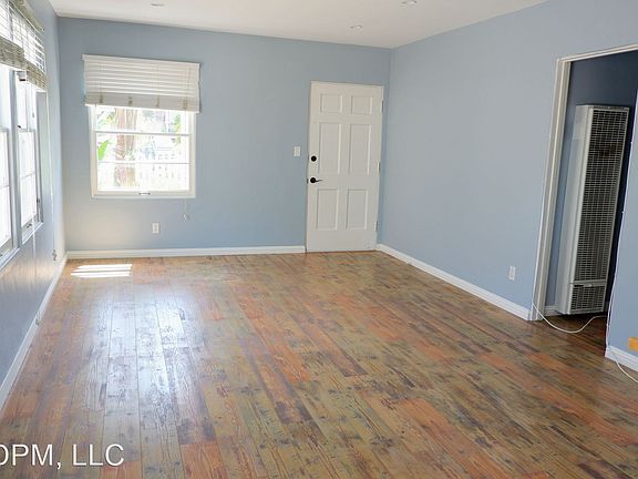 3rd image of 5710 Waverly Ave