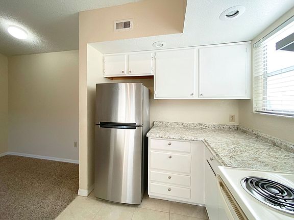 4th image of 1401 Village Blvd APT 2022