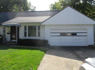 3640 Brinkmore Rd, Cleveland Heights, OH 44121