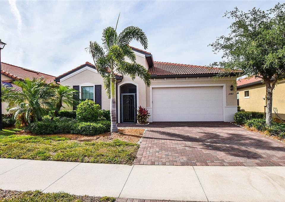 1st image of 23811 Waverly Cir
