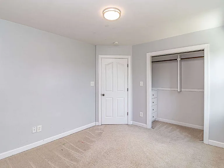 303 Glenn Laurel Dr — Photo 30