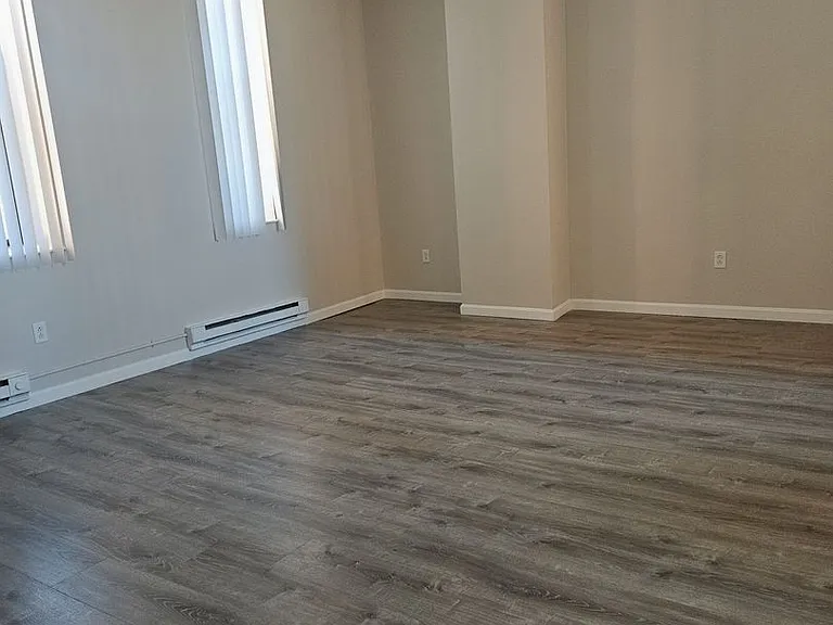 Border City Mills Apartments — Photo 43