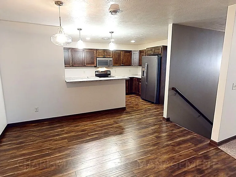 Parkside Townhomes — Photo 6