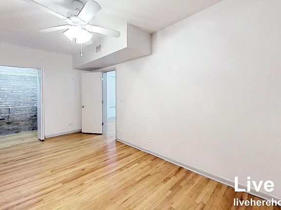 4th image of 1437 W Balmoral Ave APT 2S