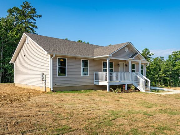 2nd image of 1010 Lauren Cir