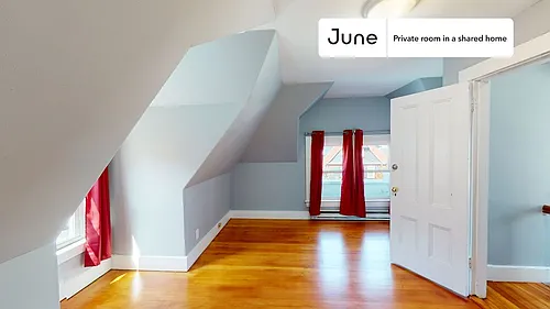 53 Saunders St Photo 1