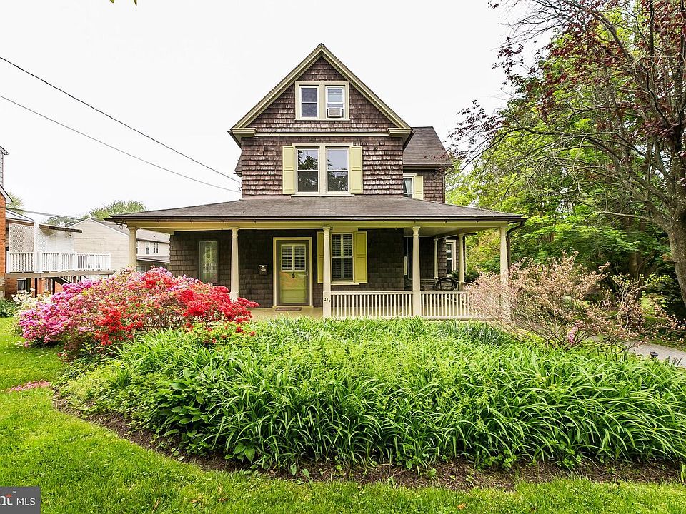 1st image of 219 Church Ln