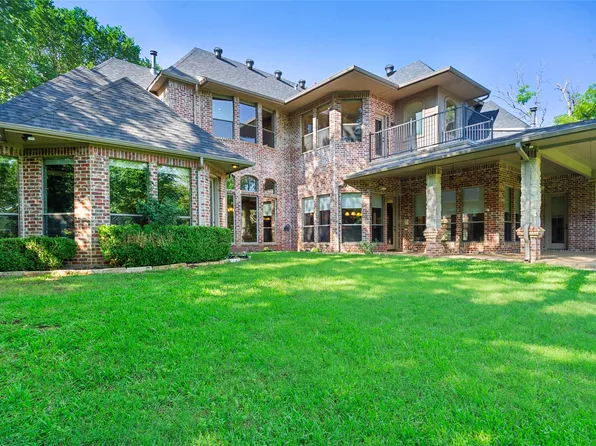 2701 McPherson Ln, Flower Mound, TX 75022