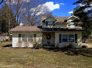 552 N Madison St, Marshall, MI