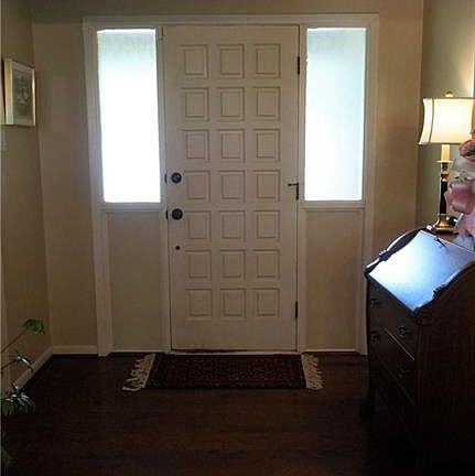4th image of 2201 Highland Cir