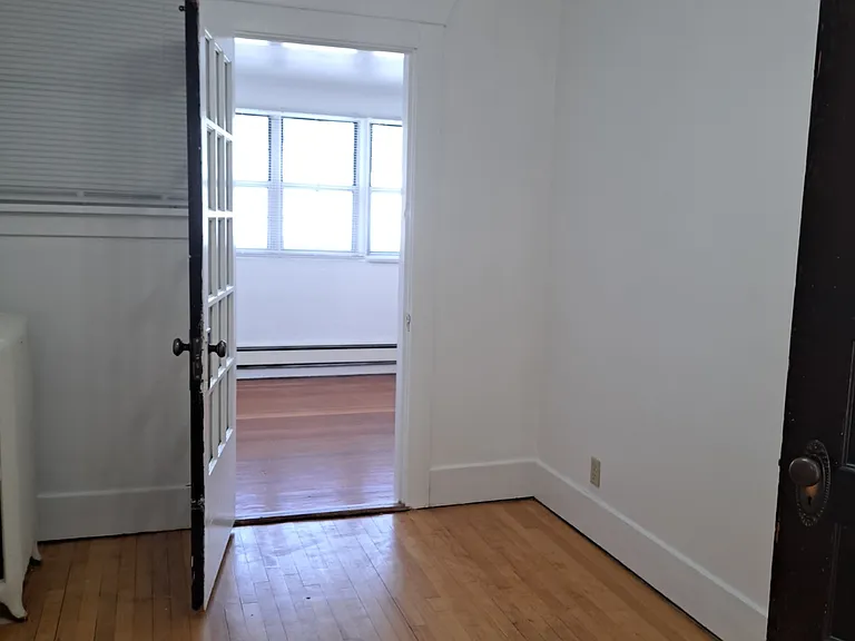 703 N 32nd St #3 — Photo 12
