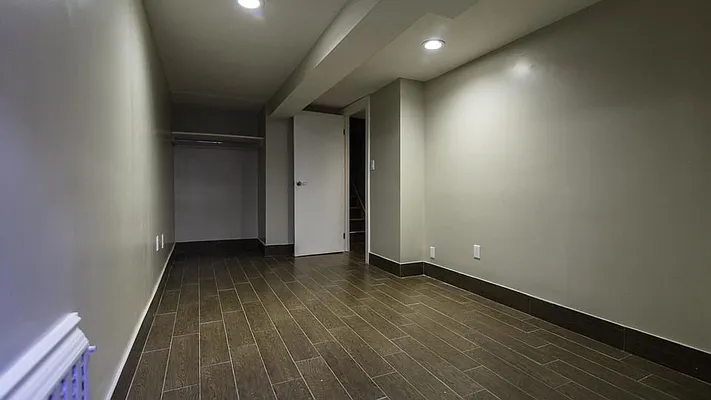 Rented by Nooklyn NYC LLC | media 4