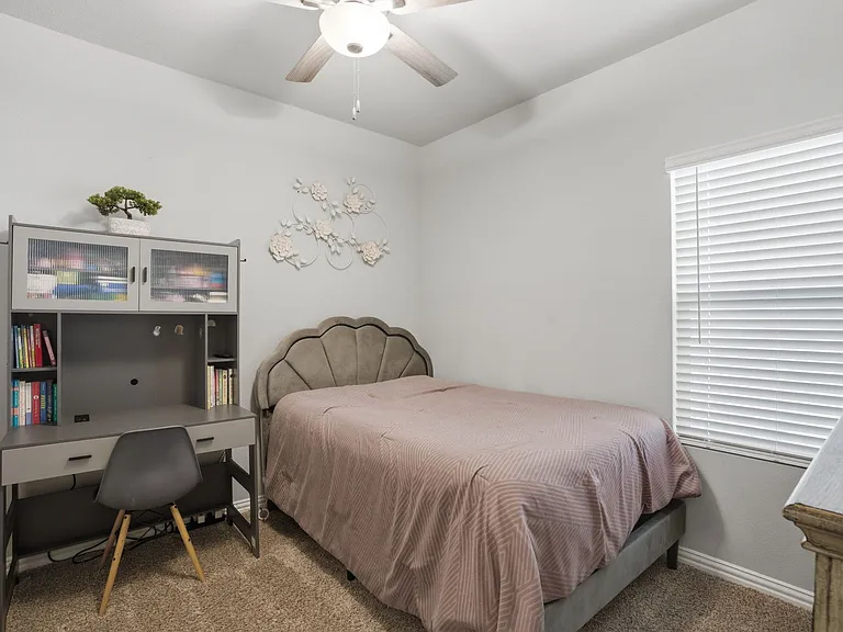 5005 Emerald Hill Dr — Photo 15