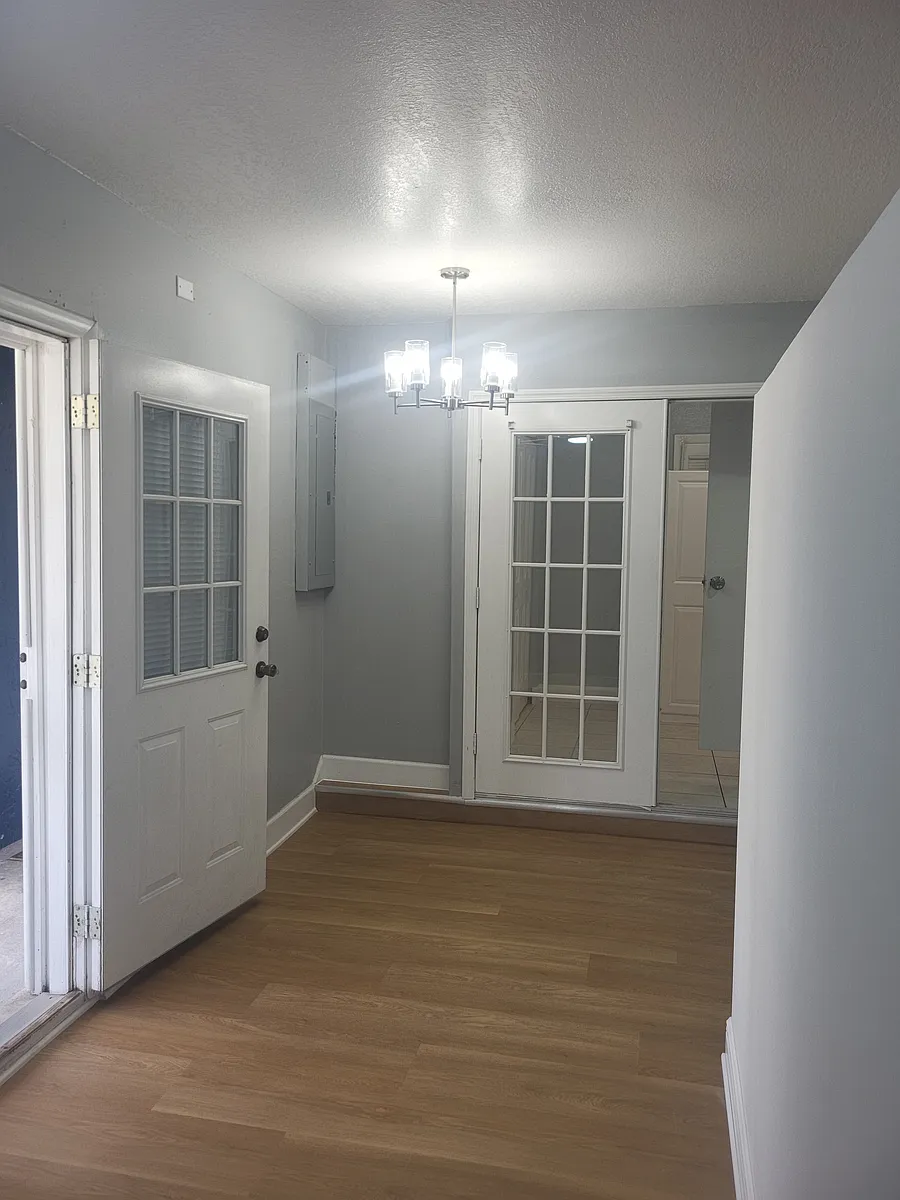 Building Photo - 3811 Cedarwaxwing Ave