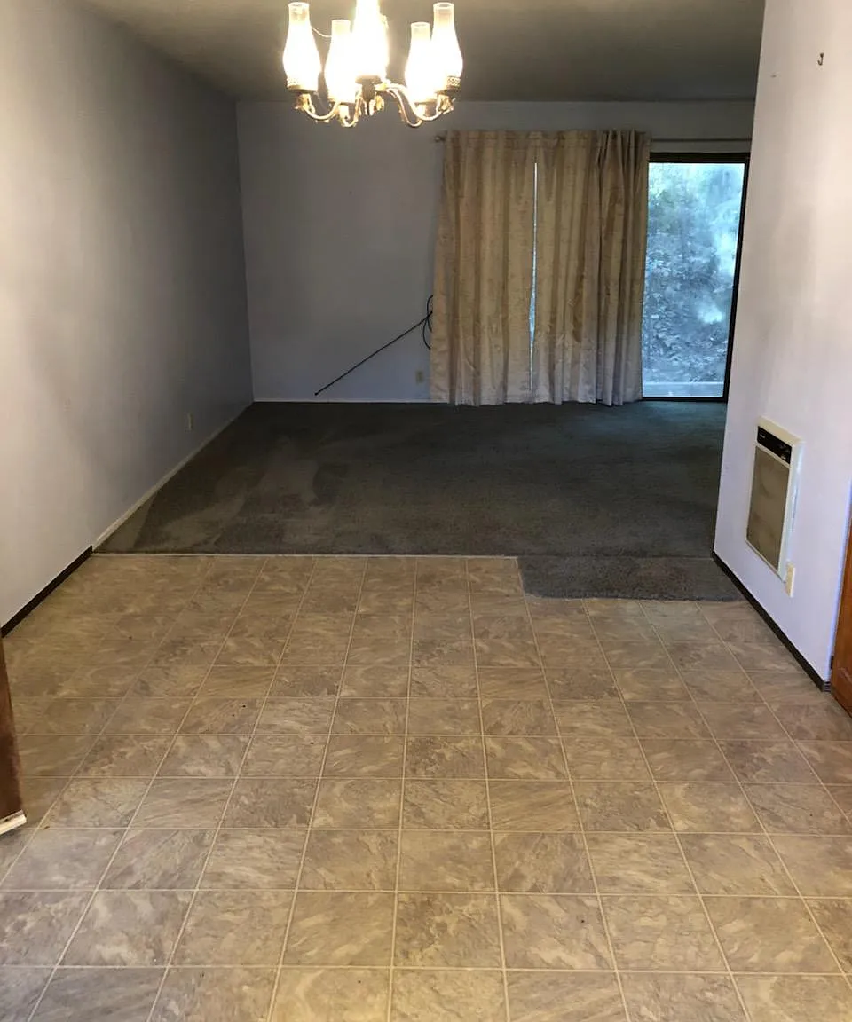 25248 Robinson Rd — Photo 3