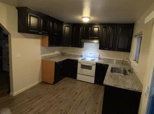 601 E 7th St APT B201, Gilroy, CA 95020