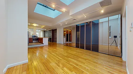 Rented by Bond New York