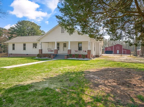 3901 Bosco Rd, New Hill, NC 27562