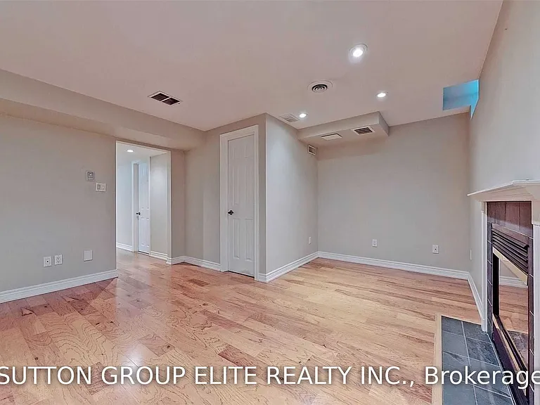 2485 Bankside Dr — Photo 23