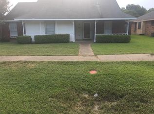 313 S Stewart Ave, Lancaster, TX 75146