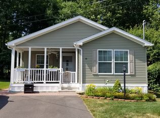 19 Country Club Trl #123, Killingworth, CT 06419