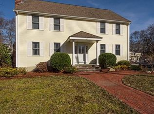 21 Janet St, Plymouth, MA 02360
