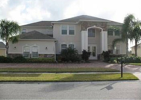 1st image of 17936 Camargo Ln