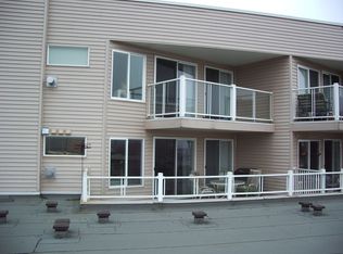 3318 30th Ave SW #602, Seattle, WA 98126