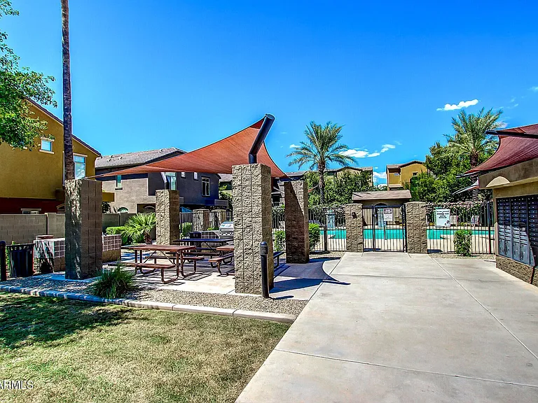 2150 W Alameda Rd N #1363 — Photo 31