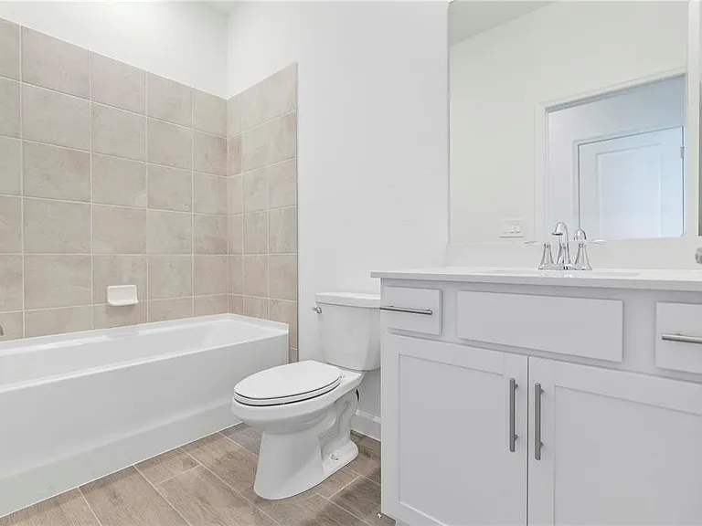 15077 Jadestone Dr — Photo 5